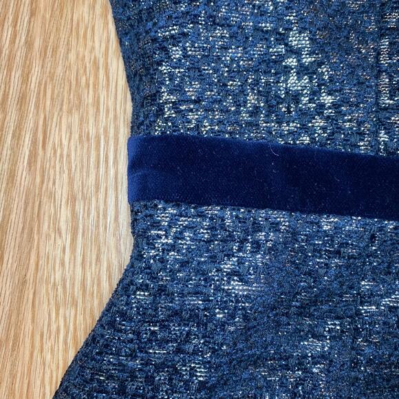 Elegant Blue Midi Dress - Picture 5 of 11